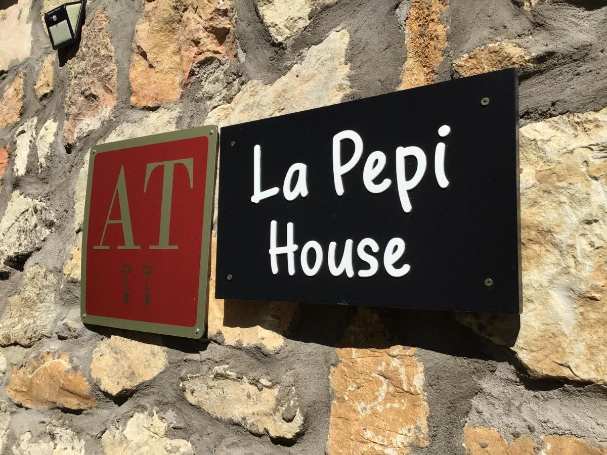 Hotel La Pepi House Arcones Exteriér fotografie